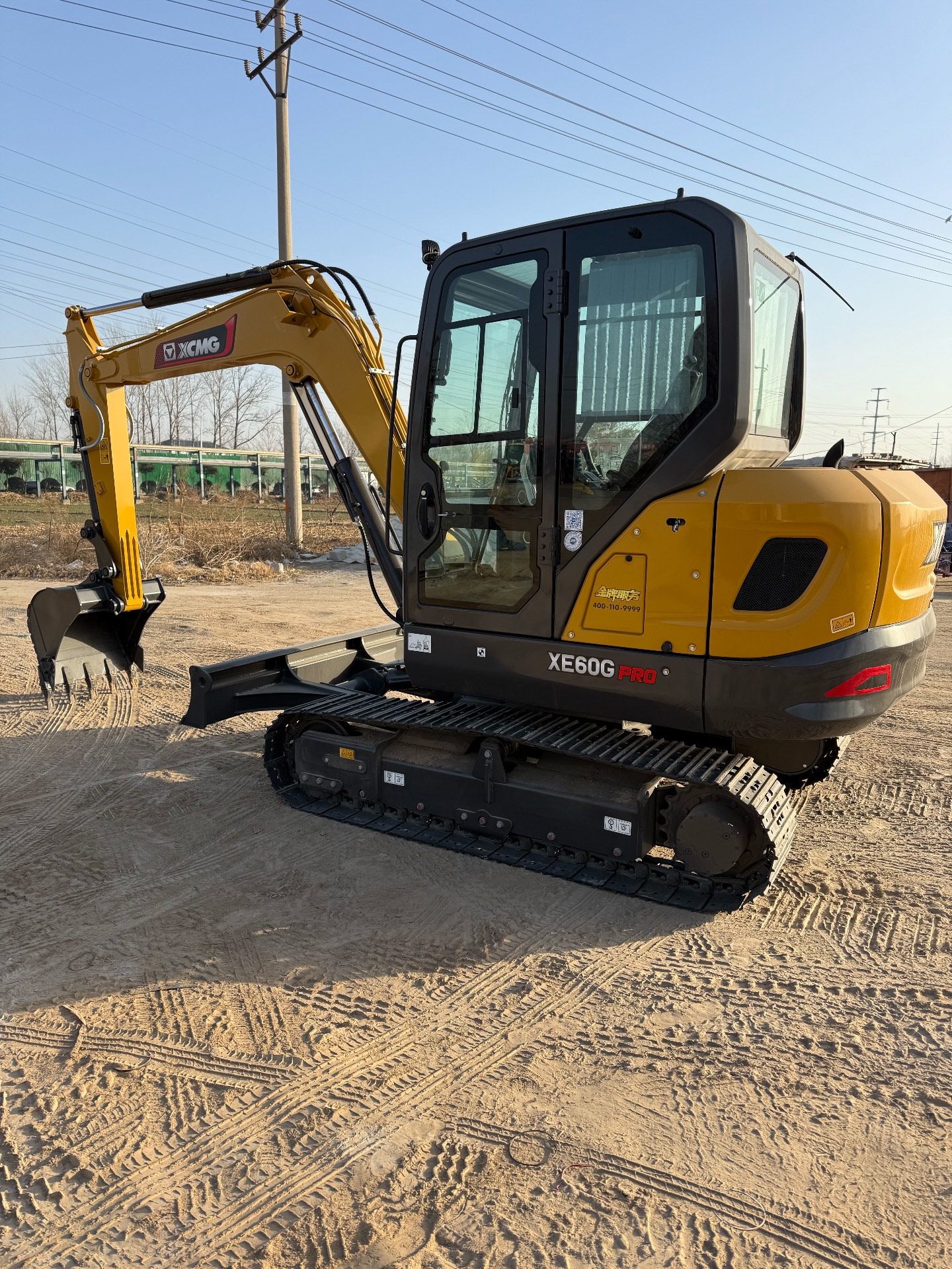 Used XE60 Crawler Excavator detail photo 3