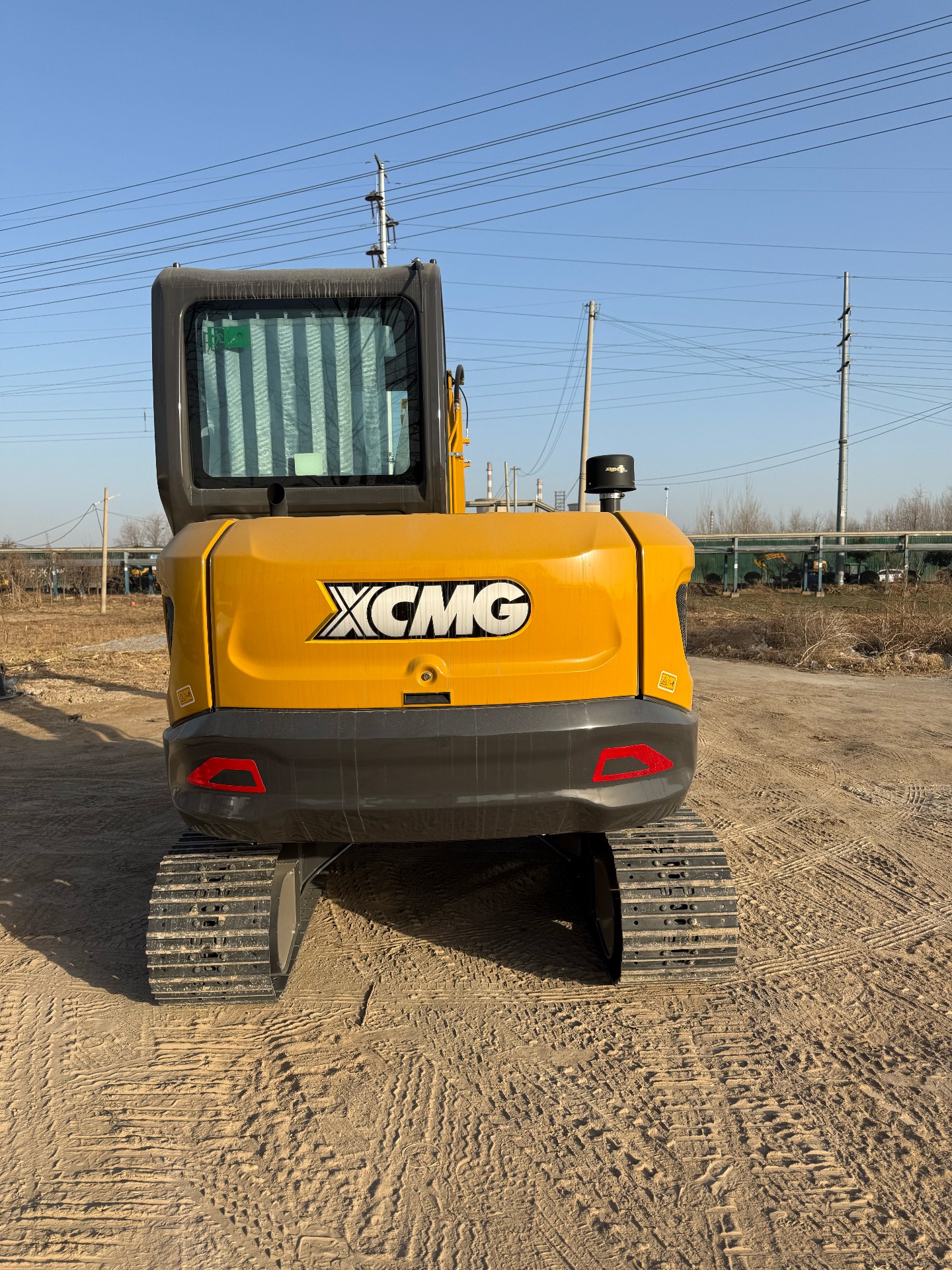 Used XE60 Crawler Excavator detail photo 2