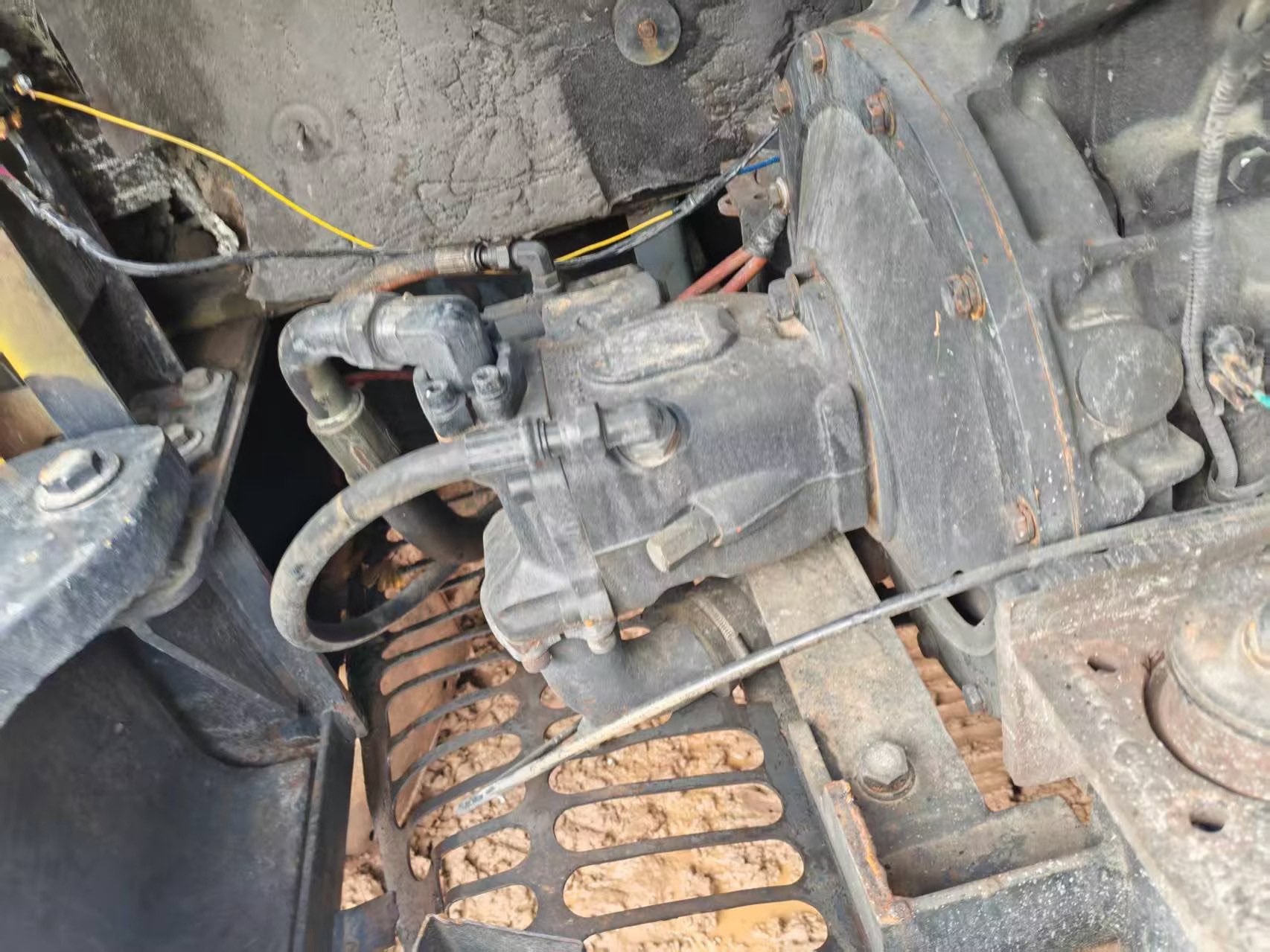 Used XE60 Crawler Excavator detail photo 7