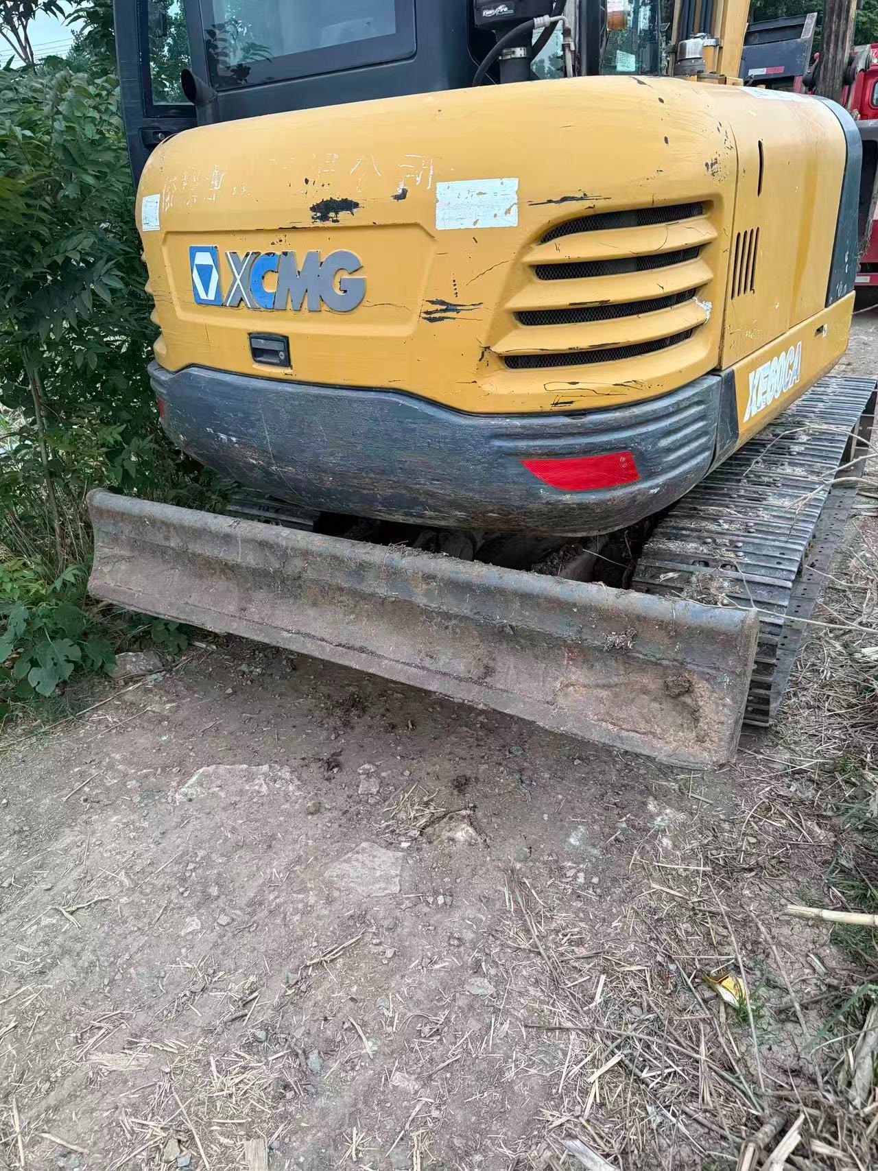 Used XE60 Crawler Excavator 2016 detail photo 2