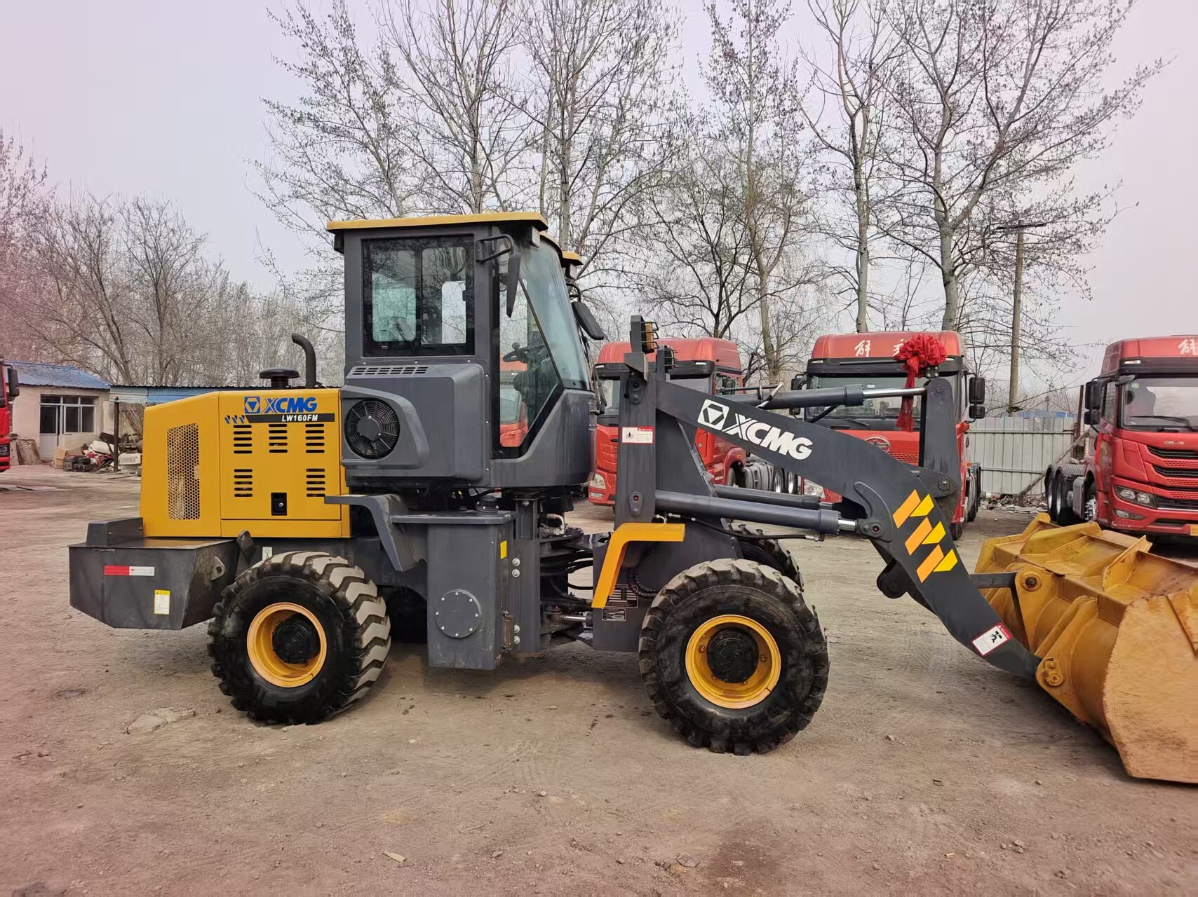 Used LW160 Wheel Loader 27 Hours used machine for export