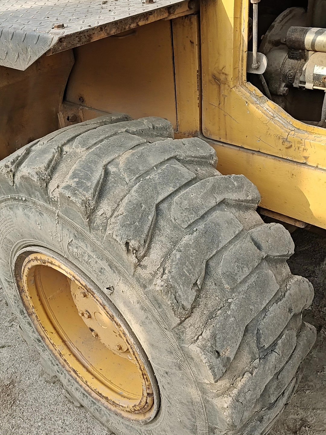 Used Wheel Loader — model confirmed on request detail photo 6