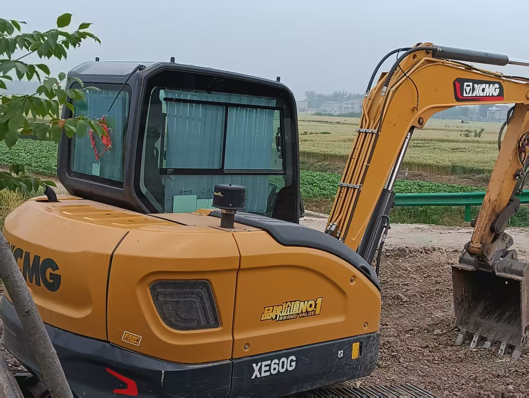 Used XE60 Crawler Excavator 2025 400 Hours detail photo 2