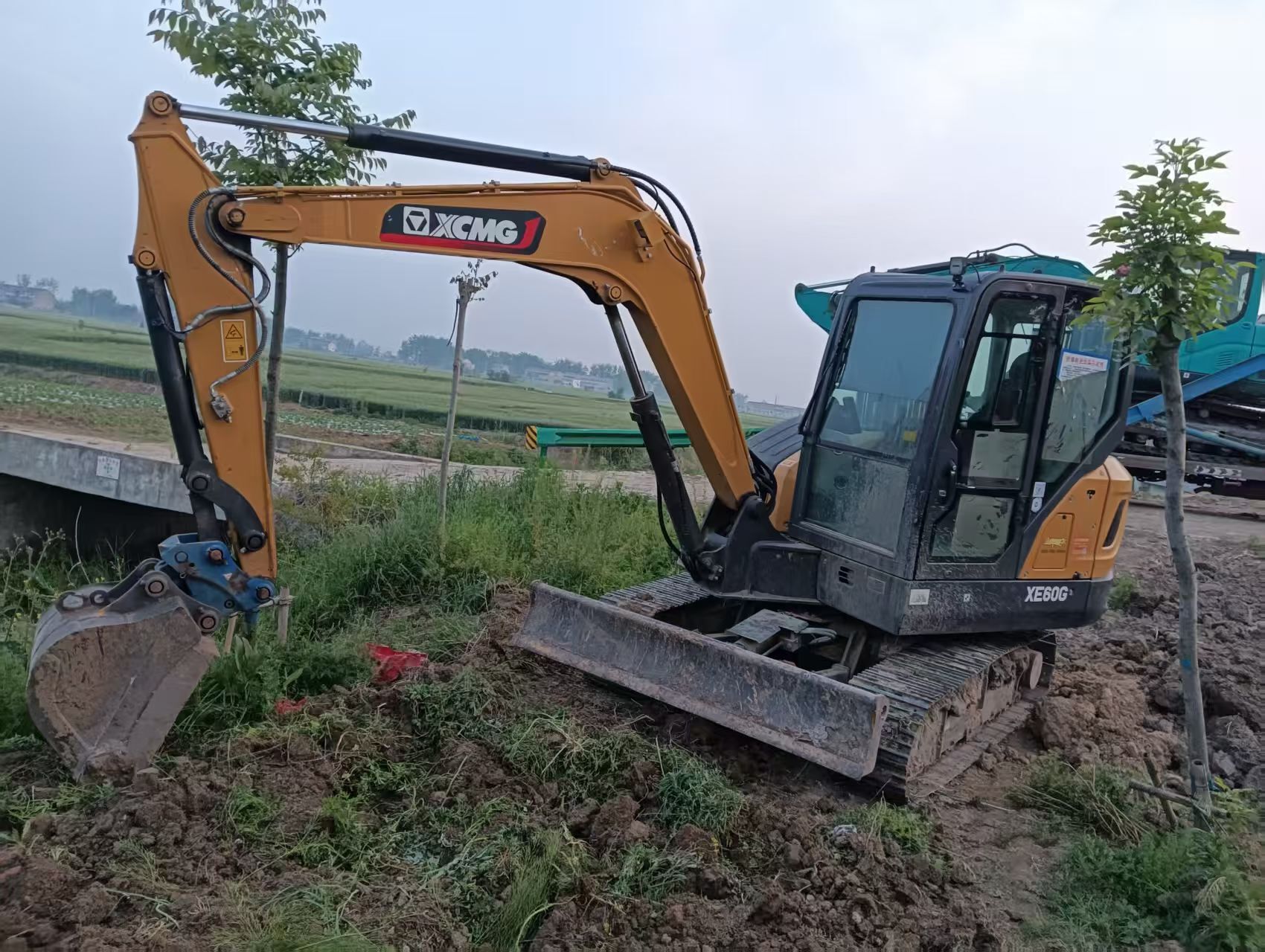 Used XE60 Crawler Excavator 2025 400 Hours detail photo 4
