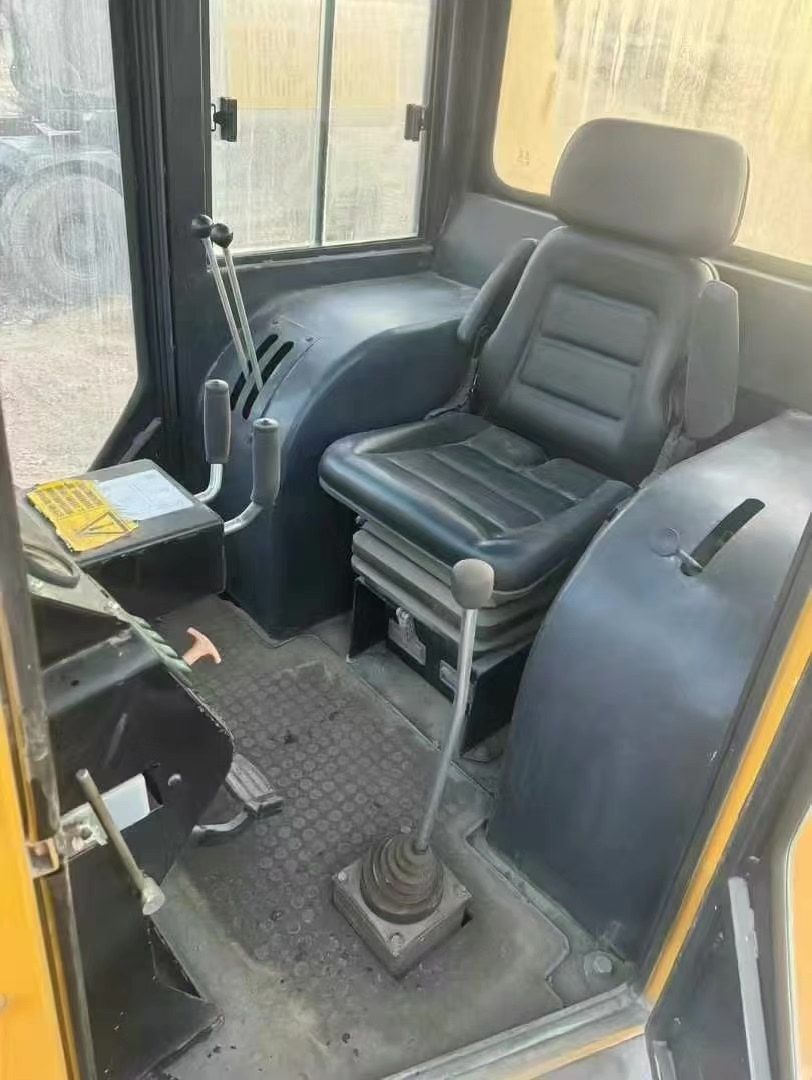 Used Wheel Loader — model confirmed on request detail photo 6