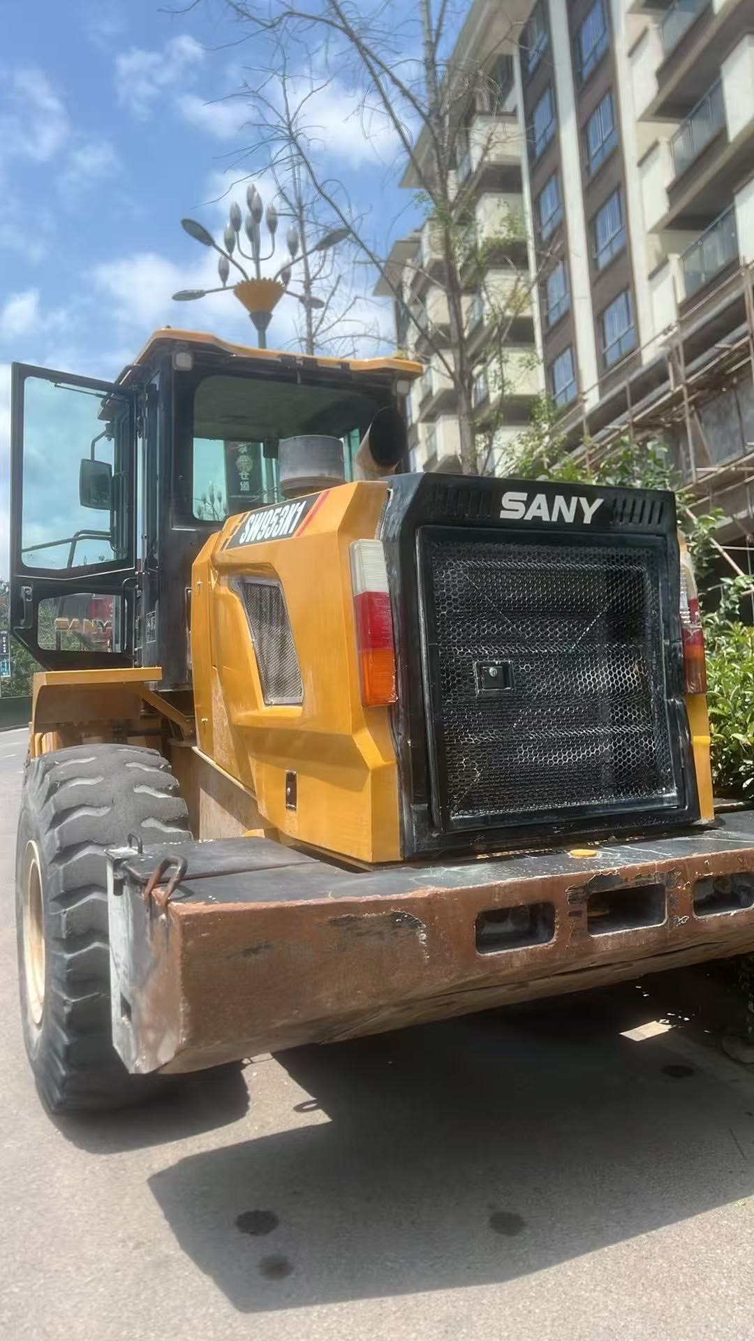 Used Wheel Loader — model confirmed on request detail photo 3