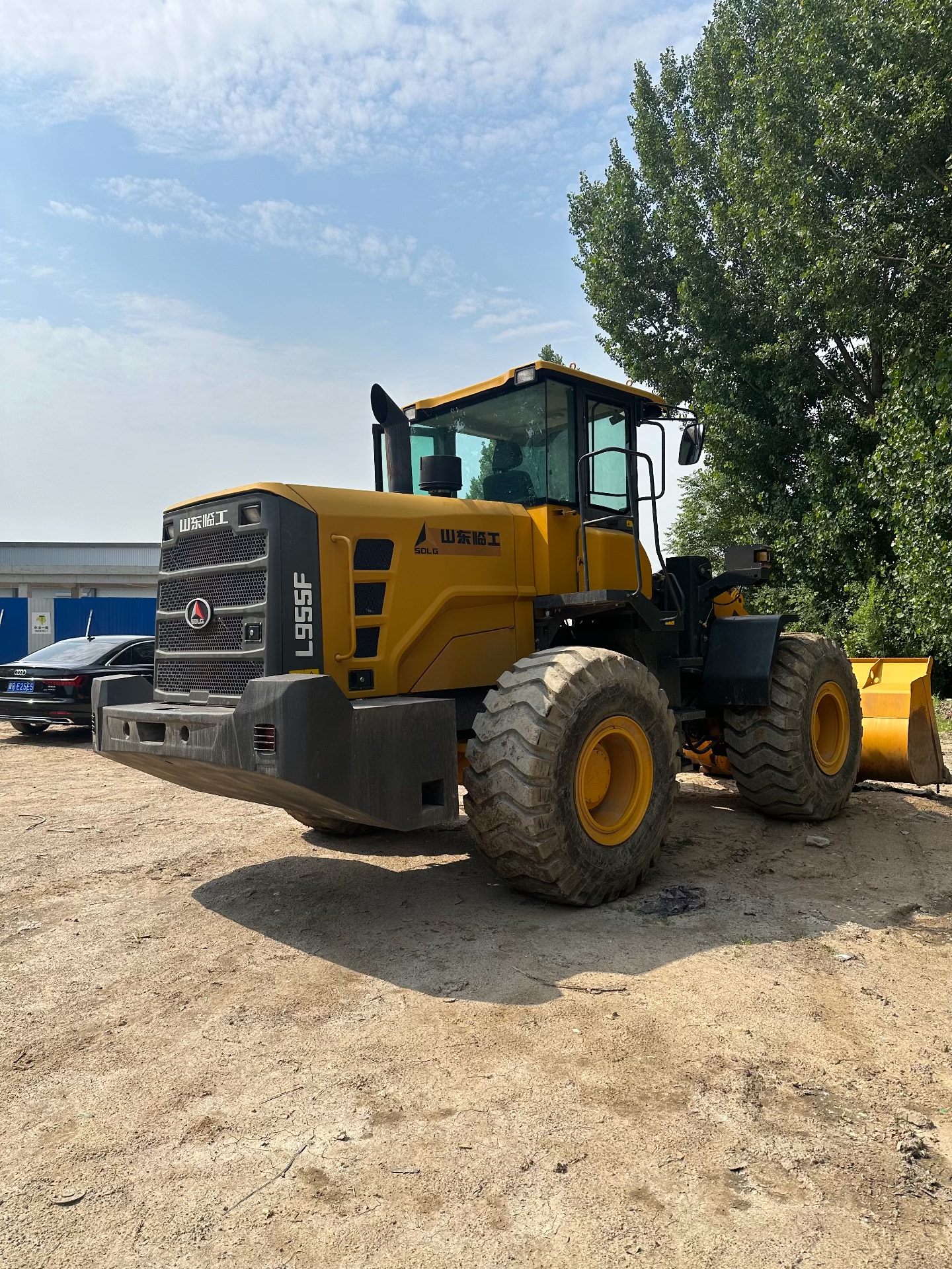 Used Wheel Loader — model confirmed on request detail photo 5