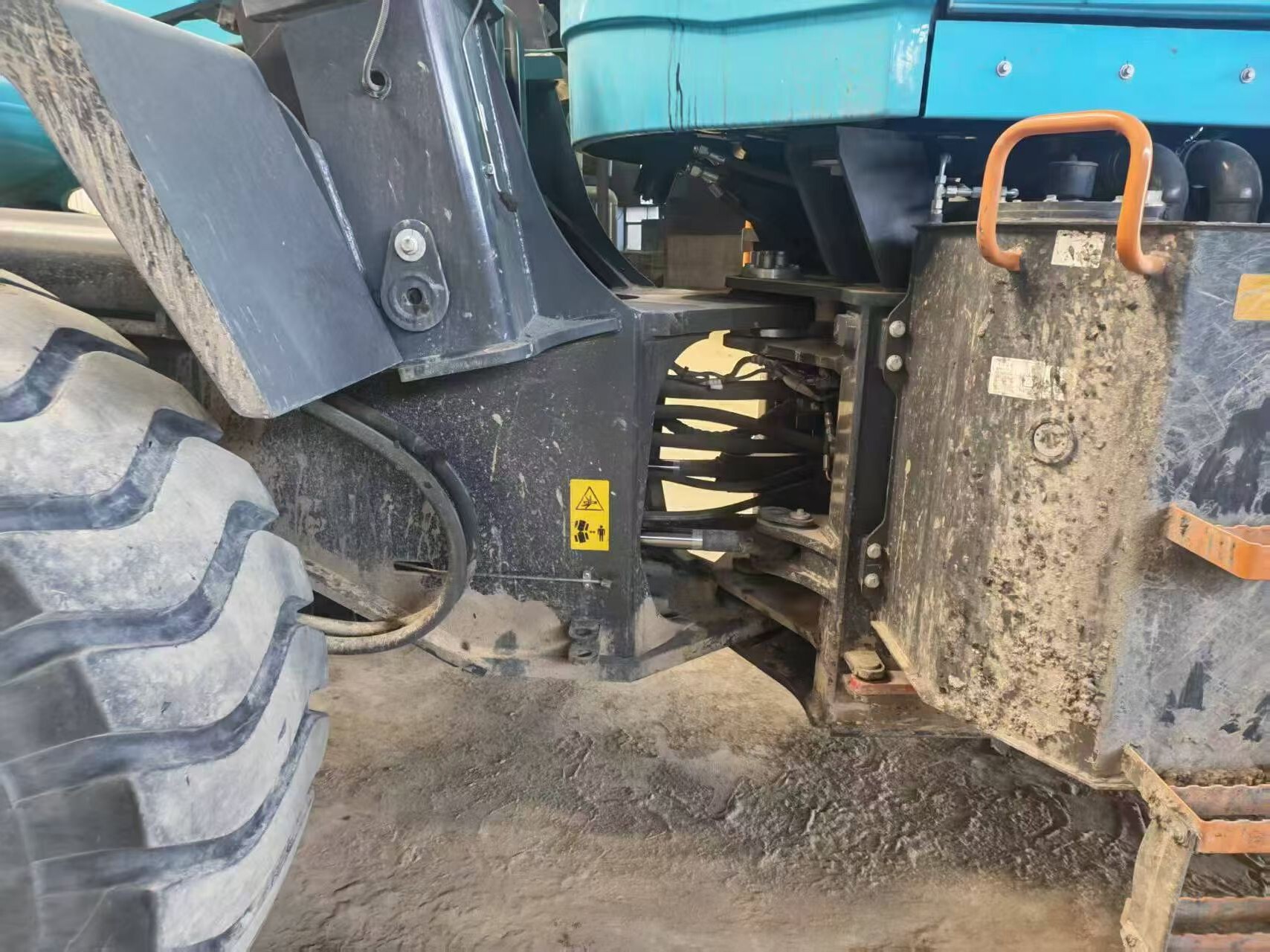 Used Wheel Loader — model confirmed on request detail photo 8