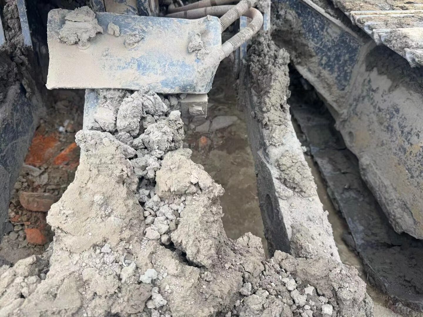 Used XE60DA Crawler Excavator detail photo 3