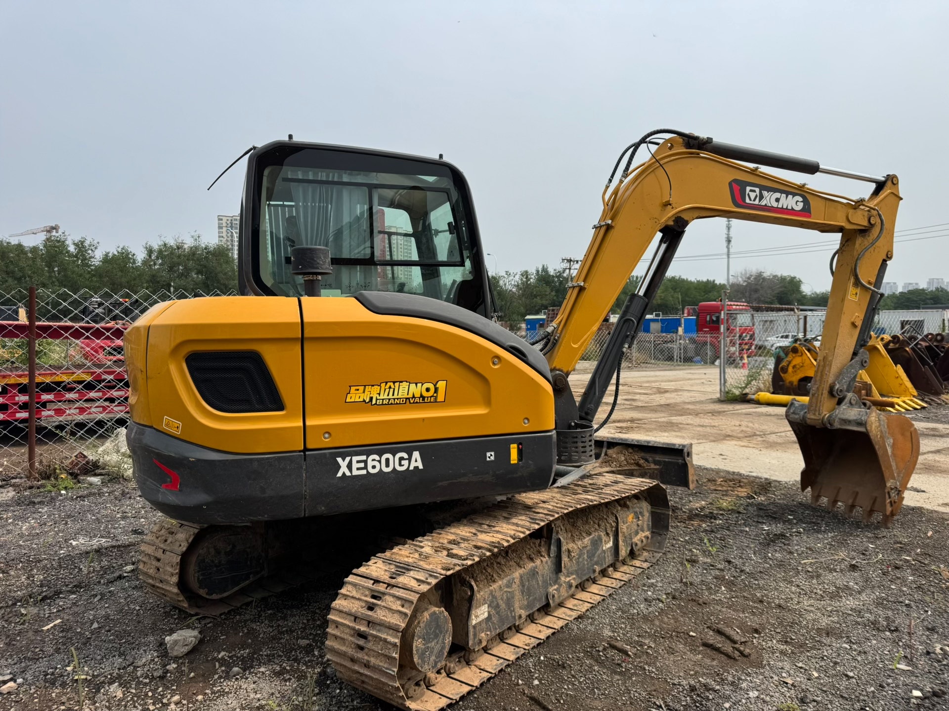 Used XE60 Crawler Excavator 2024 60800 Hours detail photo 3