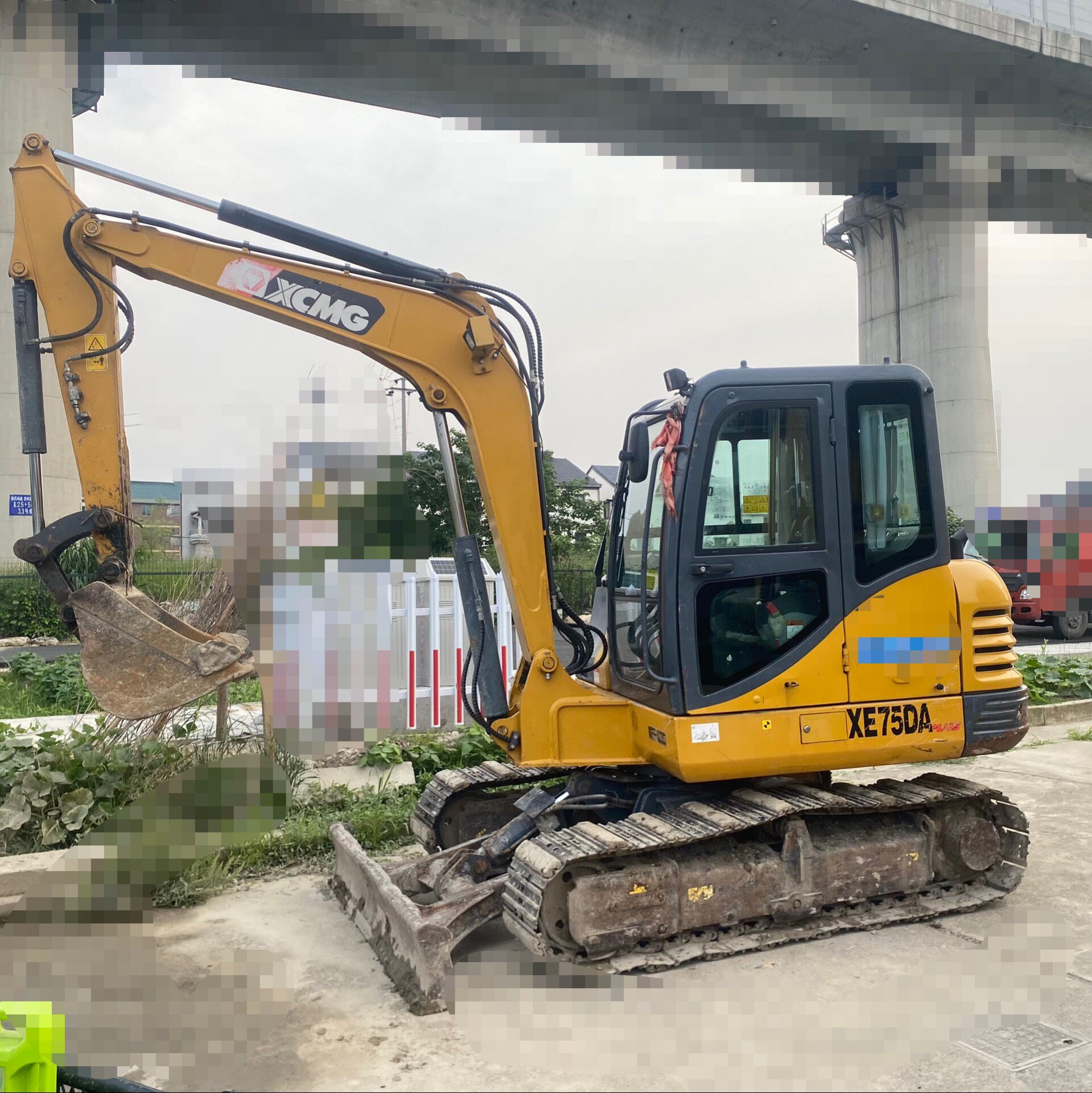 Used XE60 Crawler Excavator detail photo 6