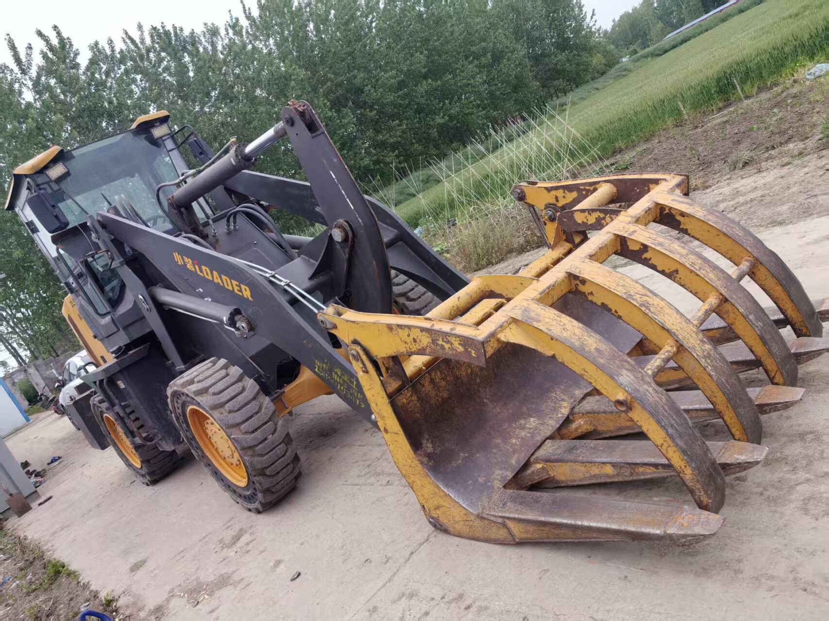 Used Wheel Loader — model confirmed on request detail photo 4