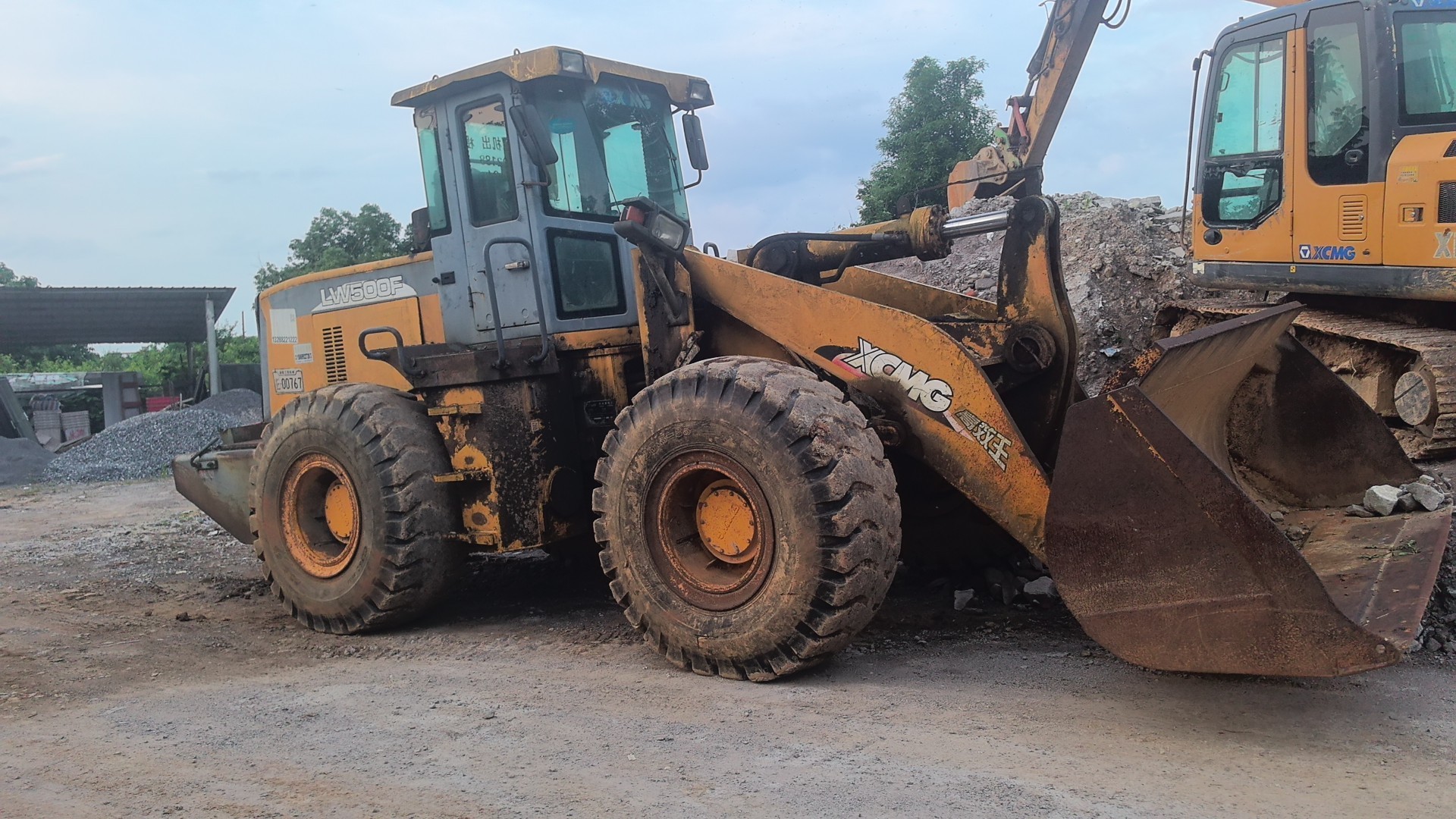 Used LW500 Wheel Loader detail photo 7