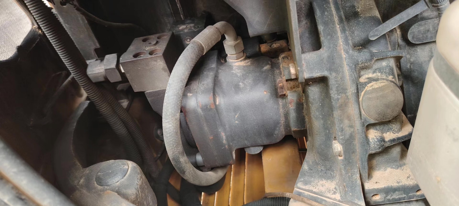 Used Excavator — model confirmed on request detail photo 5