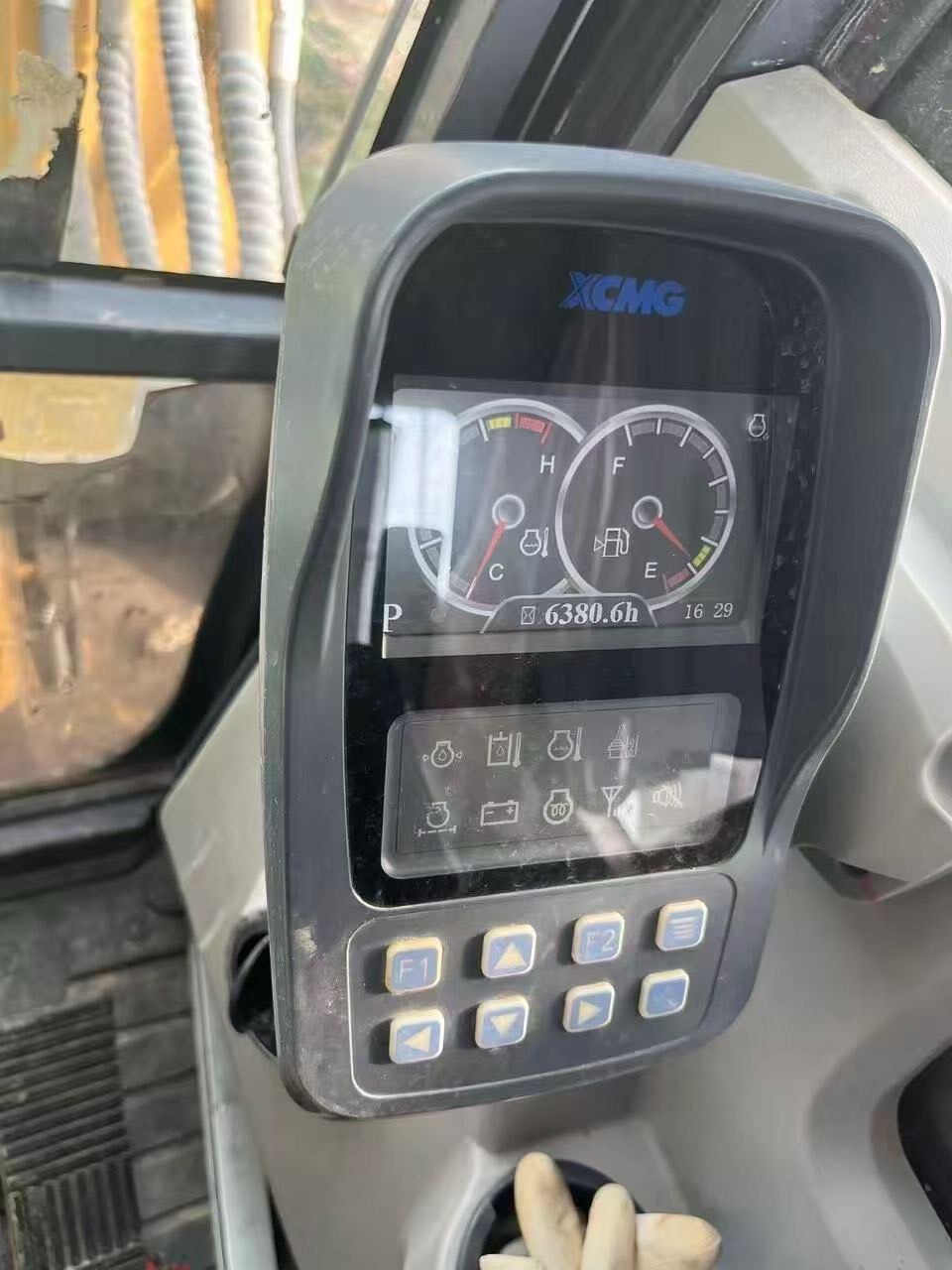 Used XE60 Crawler Excavator 2021 6000 Hours detail photo 8