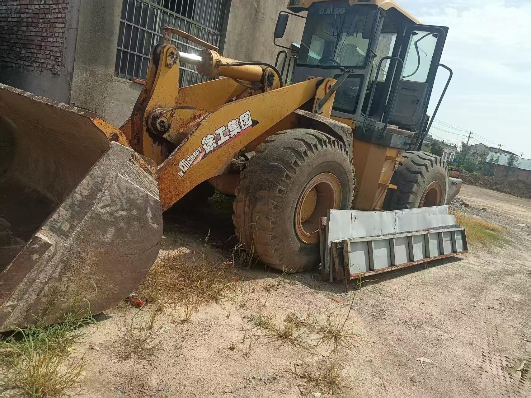 Used Wheel Loader — model confirmed on request detail photo 5