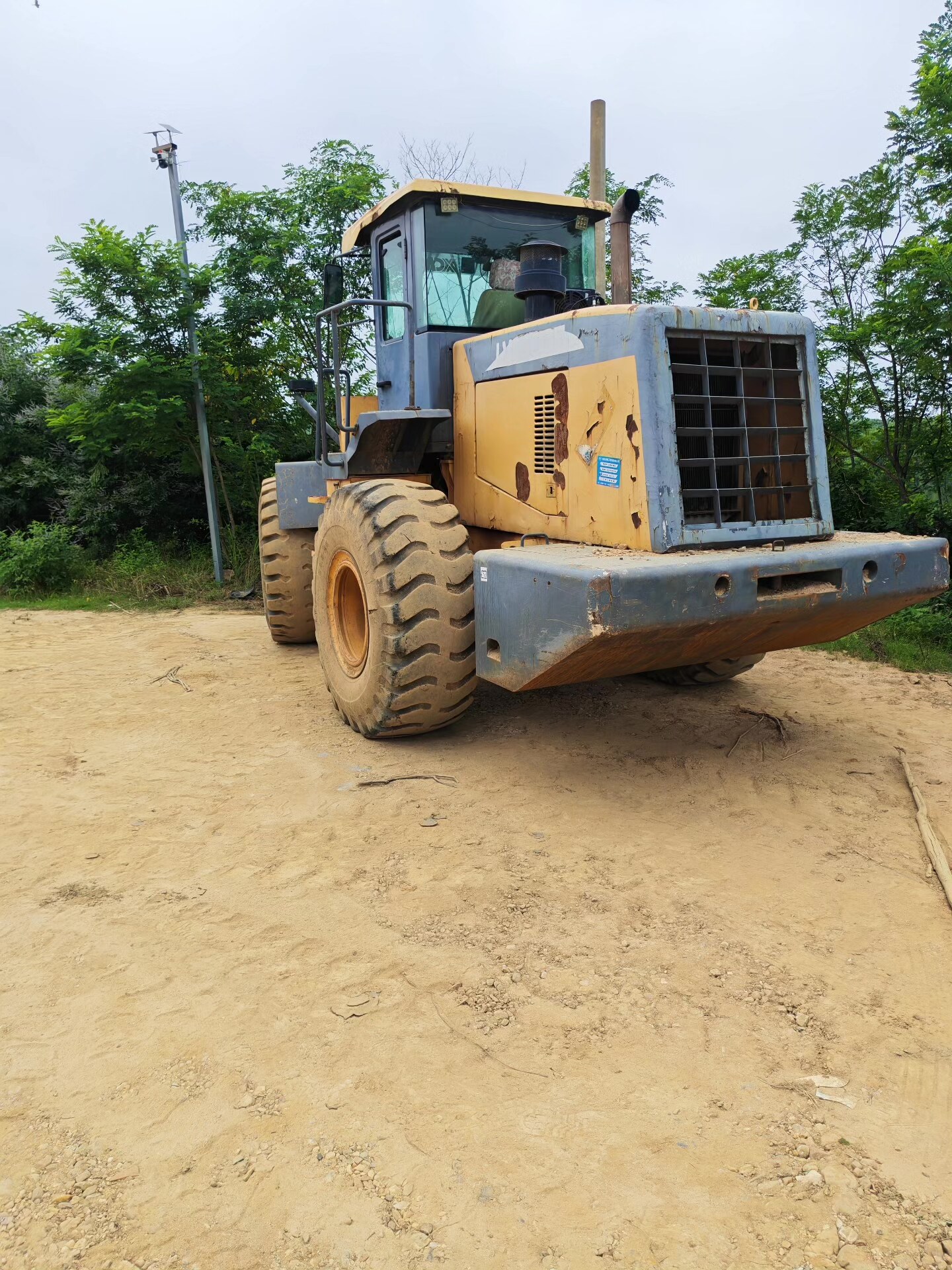 Used Wheel Loader — model confirmed on request detail photo 3