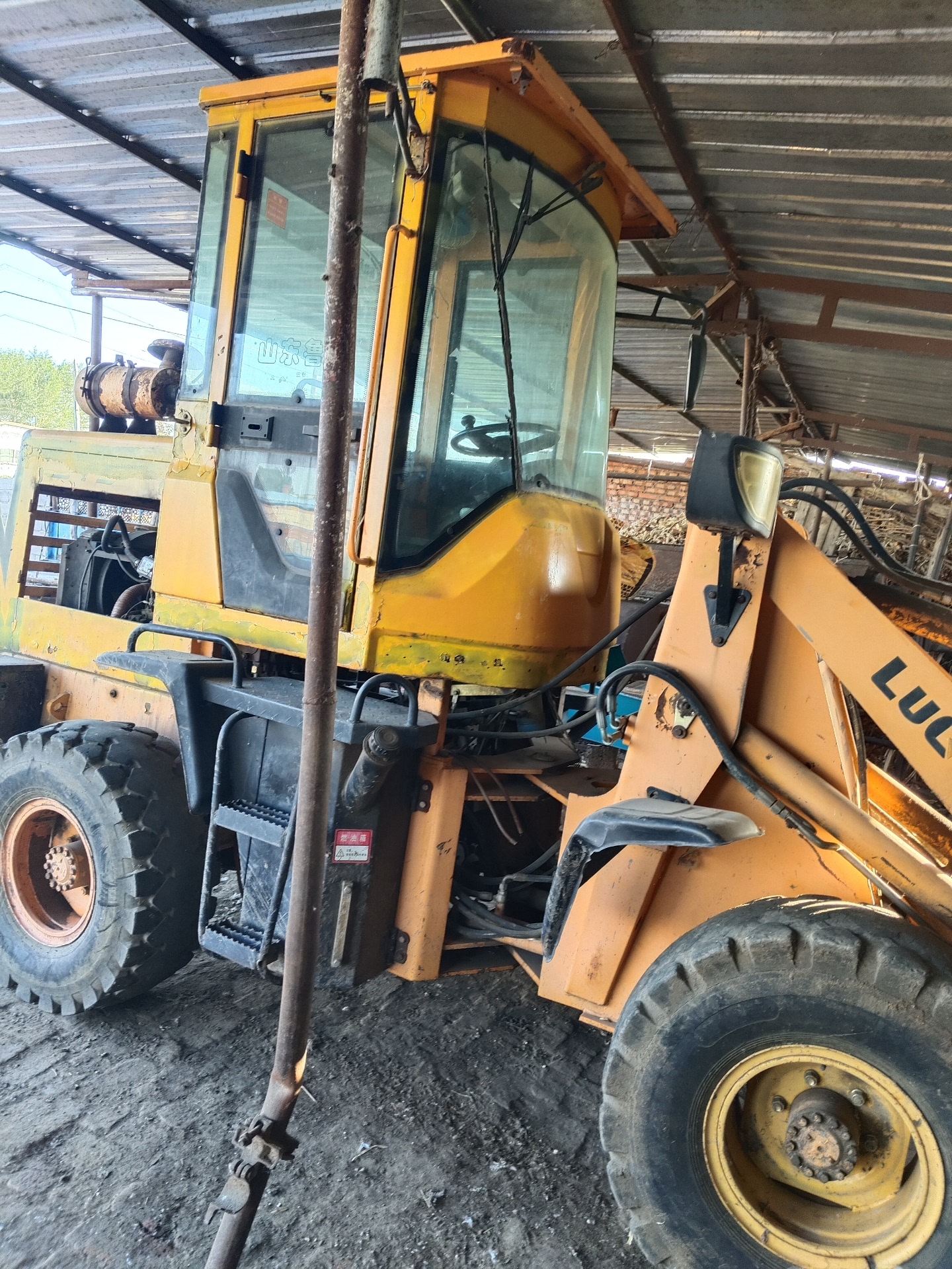 Used Wheel Loader — model confirmed on request detail photo 2