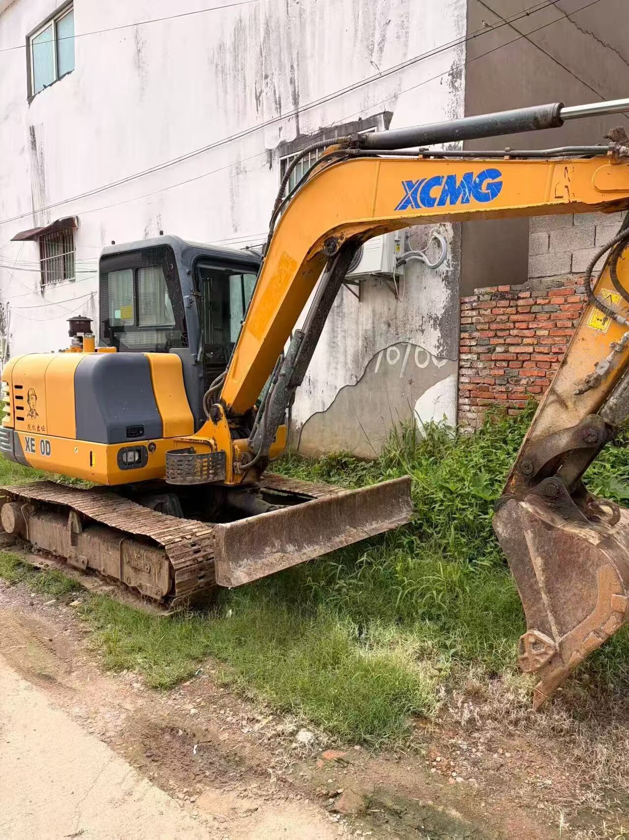Used Excavator — model confirmed on request detail photo 3