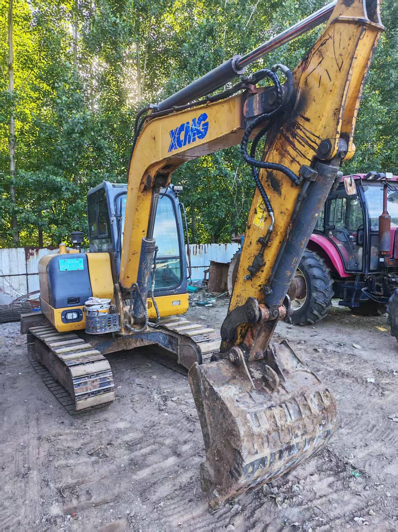 Used XE60 Crawler Excavator 2017 9000 Hours detail photo 2