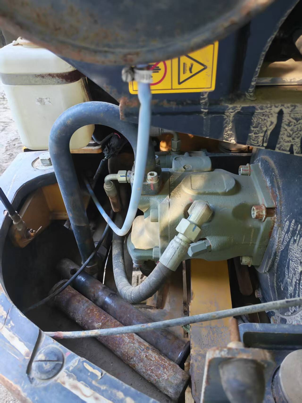 Used XE60 Crawler Excavator 2017 9000 Hours detail photo 7